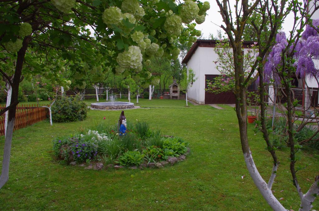 Apartment Tomy Slunj Pokój zdjęcie