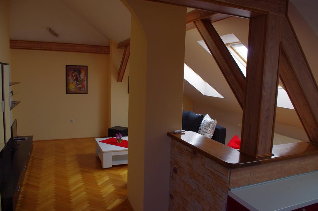 Apartment Tomy Slunj Zewnętrze zdjęcie
