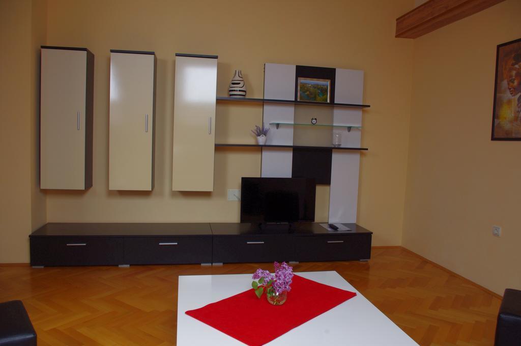 Apartment Tomy Slunj Zewnętrze zdjęcie